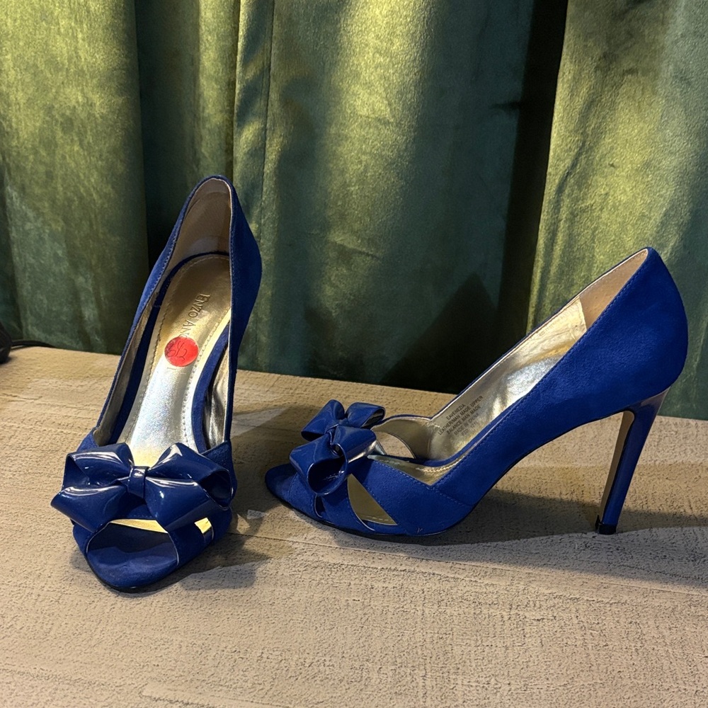 Enzo Angiolini Royal Blue Bow Heels - Picture 2 of 5